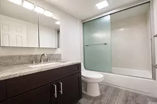 2333 Kapiolani Blvd, Honolulu, HI 96826 - Photo 11