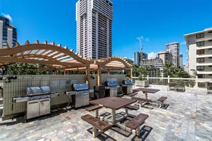 445 Seaside Ave, Honolulu, HI 96815 - Photo 9