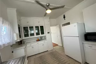 404 Paui Pl, Honolulu, HI 96817 - Photo 7
