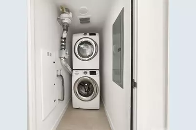 1001 Queen Street #1804, Honolulu, HI 96814 - Photo 11