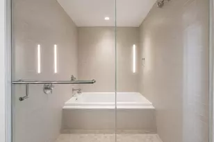 1001 Queen St, Honolulu, HI 96814 - Photo 7