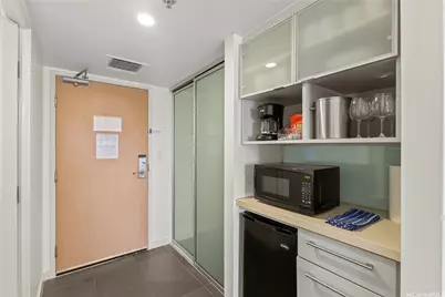 410 Atkinson Drive #3024, Honolulu, HI 96814 - Photo 7