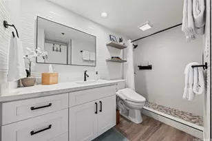 229 Paoakalani Ave, Honolulu, HI 96815 - Photo 17