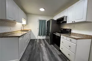 98-1274 Hoohiki Pl, Pearl City, HI 96782 - Photo 1