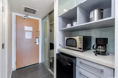 410 Atkinson Drive #1363, Honolulu, HI 96814 - Photo 11
