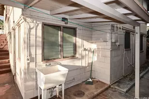 932 10th Ave, Honolulu, HI 96816 - Photo 3