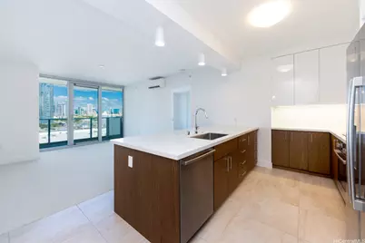 629 Keeaumoku Street #1202, Honolulu, HI 96814 - Photo 1
