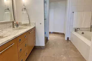 1177 Queen St, Honolulu, HI 96814 - Photo 5