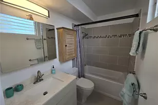 2233 Ala Wai Blvd, Honolulu, HI 96815 - Photo 11
