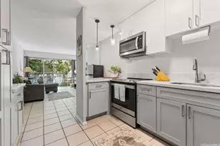 222 Kaiulani Ave, Honolulu, HI 96815 - Photo 1