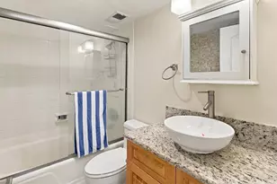 1804 Ala Moana Blvd, Honolulu, HI 96815 - Photo 9