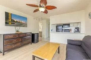 2240 Kuhio Ave, Honolulu, HI 96815 - Photo 3