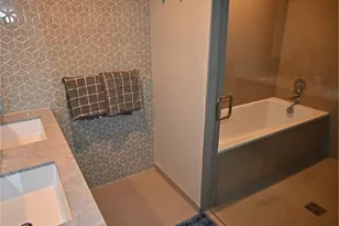 1000 Auahi St, Honolulu, HI 96814 - Photo 7