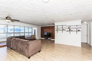 1717 Ala Wai Blvd, Honolulu, HI 96815 - Photo 5