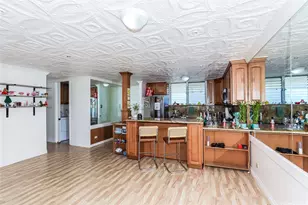 1717 Ala Wai Blvd, Honolulu, HI 96815 - Photo 3