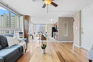 2421 Tusitala St, Honolulu, HI 96815 - Photo 1