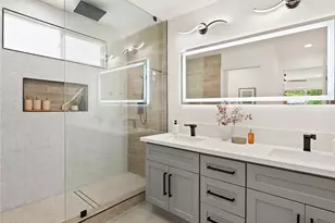 3133 Nihi St, Honolulu, HI 96819 - Photo 11