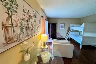 2649 Varsity Pl, Honolulu, HI 96826 - Photo 3