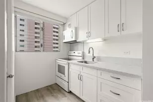 747 Amana St, Honolulu, HI 96814 - Photo 5