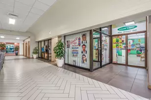 747 Amana St, Honolulu, HI 96814 - Photo 19