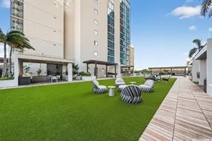 1388 Kapiolani Blvd, Honolulu, HI 96814 - Photo 11