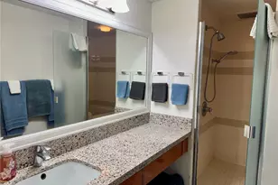 2440 Kuhio Ave, Honolulu, HI 96815 - Photo 11