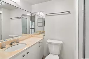 469 Ena Rd, Honolulu, HI 96815 - Photo 17