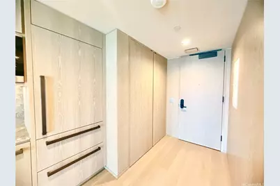 1000 Auahi Street #1411, Honolulu, HI 96814 - Photo 9
