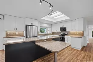 98-681 Papalealii St, Aiea, HI 96701 - Photo 9