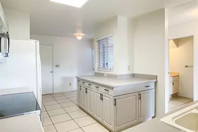 94-824 Lumiauau Street #Y103, Waipahu, HI 96797 - Photo 5