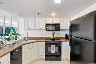 1777 Ala Moana Blvd, Honolulu, HI 96815 - Photo 13