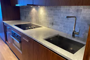 383 Kalaimoku St, Honolulu, HI 96815 - Photo 17