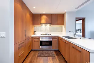 1555 Kapiolani Blvd, Honolulu, HI 96814 - Photo 9