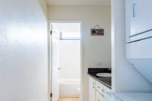 98-500 Koauka Loop, Aiea, HI 96701 - Photo 7