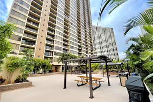 411 Hobron Ln, Honolulu, HI 96815 - Photo 15
