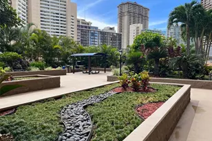 411 Hobron Ln, Honolulu, HI 96815 - Photo 13