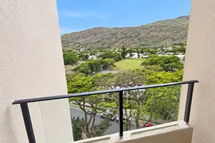 555 Hahaione St, Honolulu, HI 96825 - Photo 13