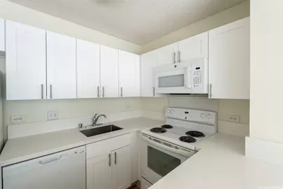 1925 Kalakaua Avenue #901, Honolulu, HI 96815 - Photo 3