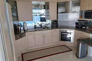 88 Piikoi St, Honolulu, HI 96814 - Photo 11