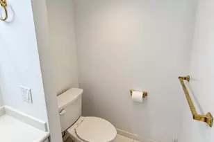 250 Kawaihae St, Honolulu, HI 96825 - Photo 7