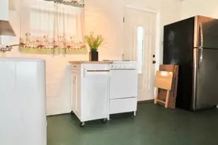 1025 Spencer St, Honolulu, HI 96822 - Photo 11