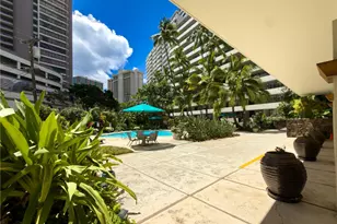425 Ena Rd, Honolulu, HI 96815 - Photo 13