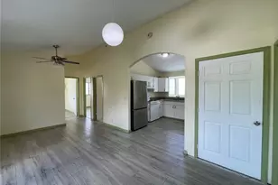 94-472 Kipou St, Waipahu, HI 96797 - Photo 7