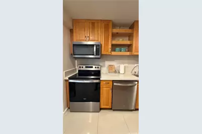 2222 Aloha Drive #302, Honolulu, HI 96815 - Photo 3