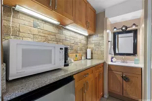 2450 Prince Edward St, Honolulu, HI 96815 - Photo 17
