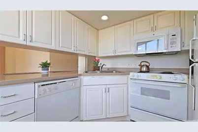 1314 Kalakaua Avenue #802, Honolulu, HI 96826 - Photo 9