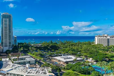 383 Kalaimoku Street #1814, Honolulu, HI 96815 - Photo 1