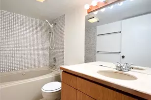1088 Bishop St, Honolulu, HI 96813 - Photo 5