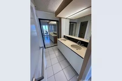 1212 Nuuanu Avenue #1207, Honolulu, HI 96817 - Photo 11