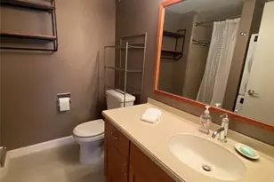 2215 Aloha Dr, Honolulu, HI 96815 - Photo 9